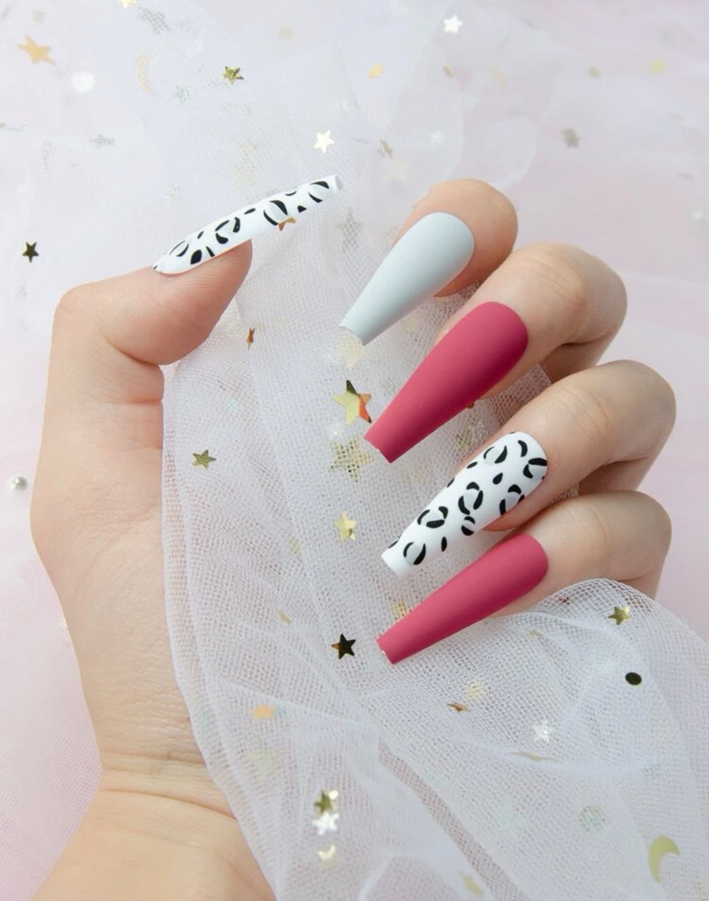 Wild Thing Nails