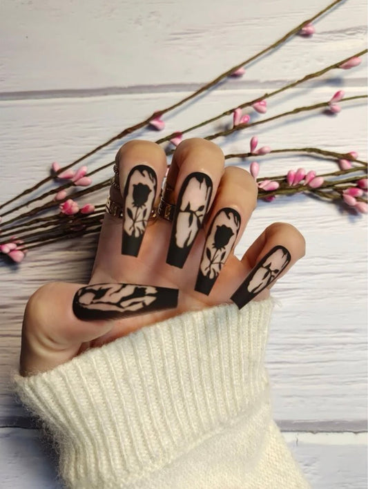 Black Lace Nail Set