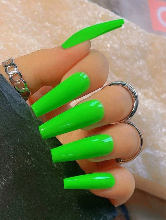 Neon Green Nail Set