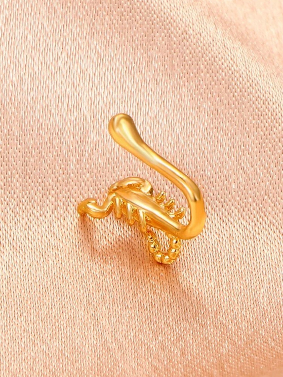 Scorpion Nose Clip Ring